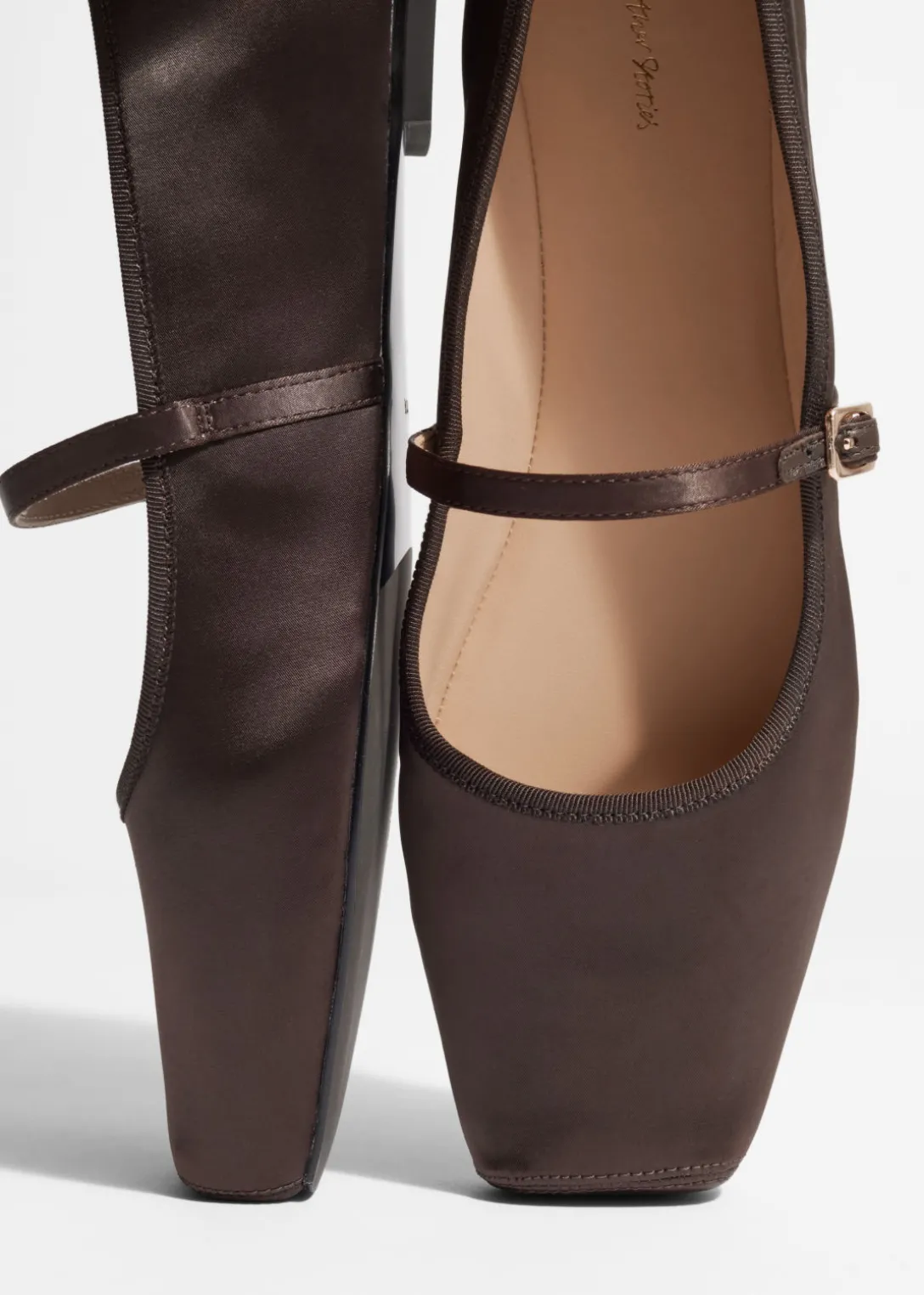 Ballerines à Bout Carré