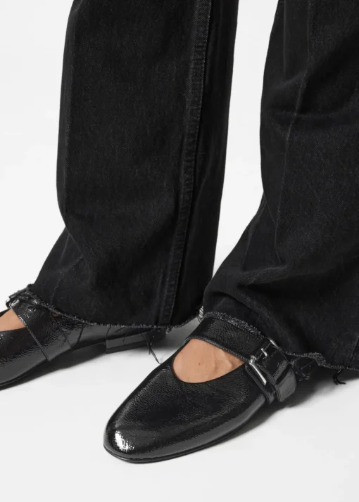 Ballerines En Cuir à Boucles