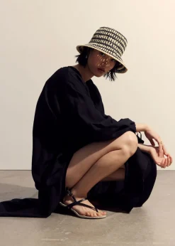 Chapeau Crocheté En Paille