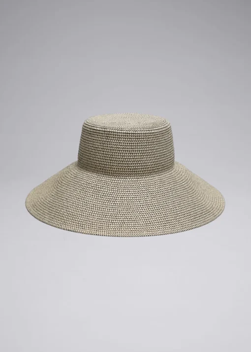 Chapeau En Paille Tressée