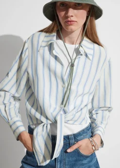 Chemise à Nouer Sur Le Devant