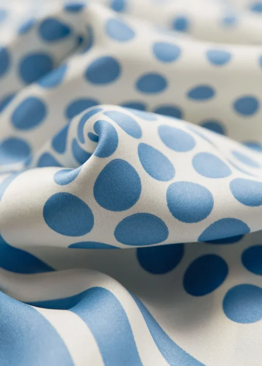 Foulard Carré à Pois