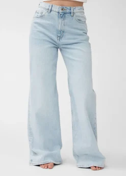 Jean Large