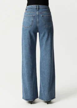 Jean Large