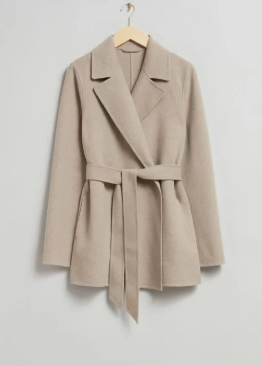 Manteau Ceinturé Court
