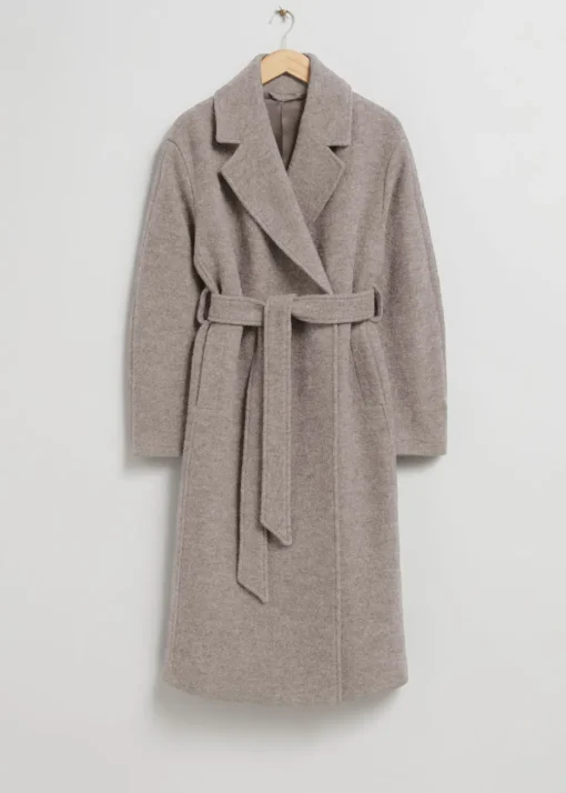 Manteau Volumineux En Laine Avec Ceinture