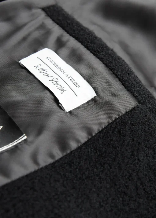 Manteau Volumineux En Laine Avec Ceinture