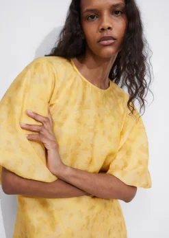 Robe Courte à Manches Ballon