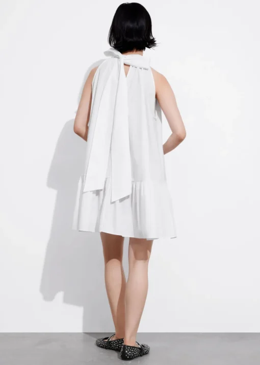Robe Courte à Nœud