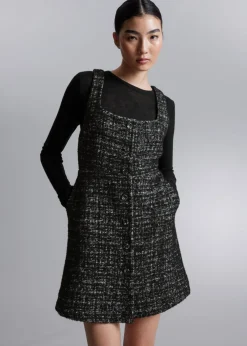 Robe Courte Sans Manches En Tweed