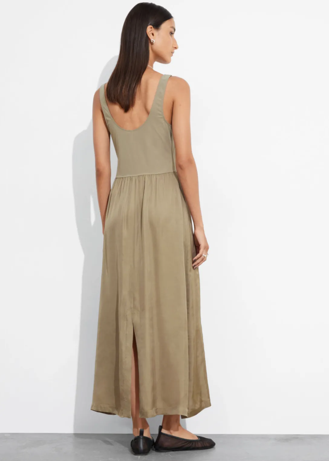 Robe Midi Bicolore Sans Manches