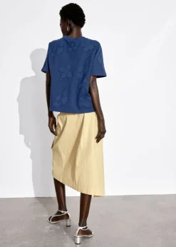 T-shirt à Motifs Floraux Appliqués